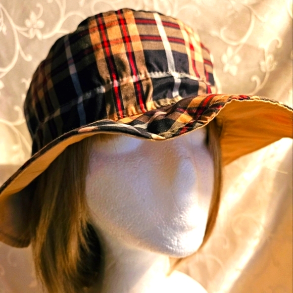 Totes Reversible Rain Bucket Hat Water Repellent Brown & Plaid - Picture 2 of 9
